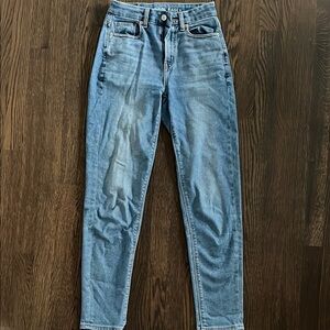 American Eagle Slim Blue Jeans